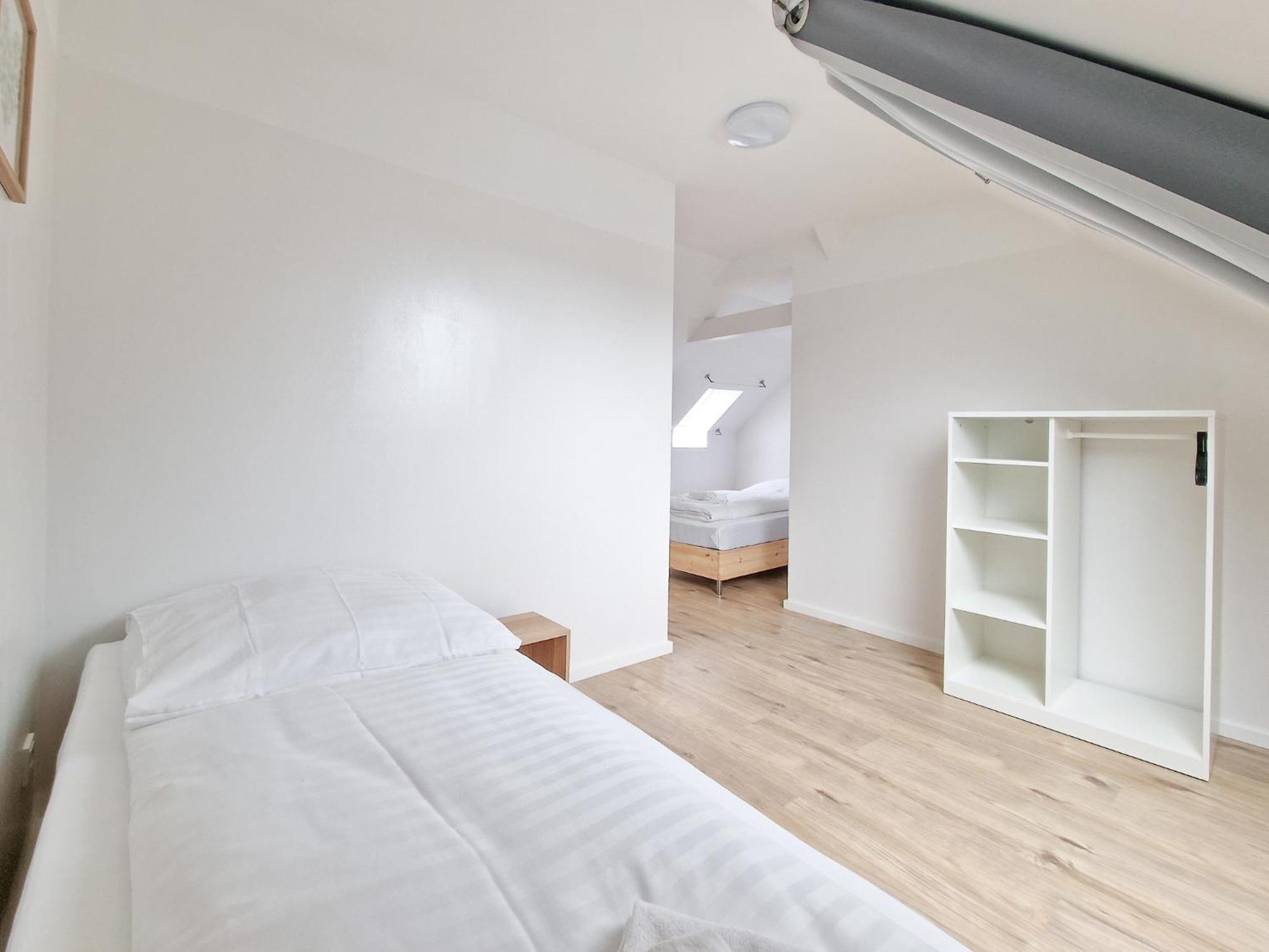 Raj Living - 1 Or 3 Room Apartments - 20 Min Messe Dus And Old Town Dus Düsseldorf Exterior foto